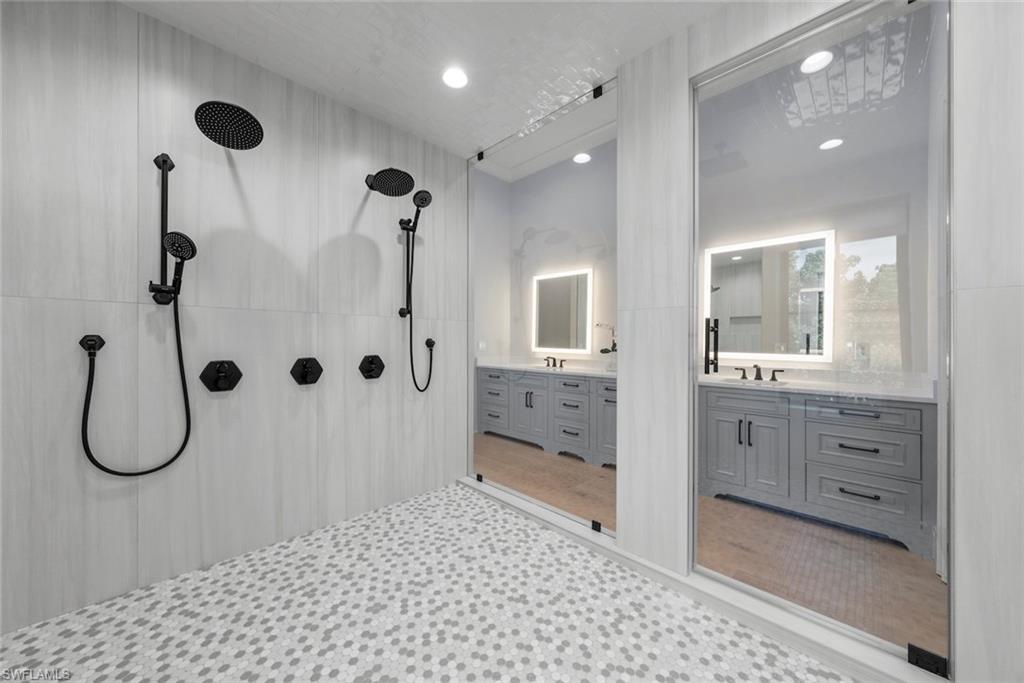 BRIGHTWATER - Residential