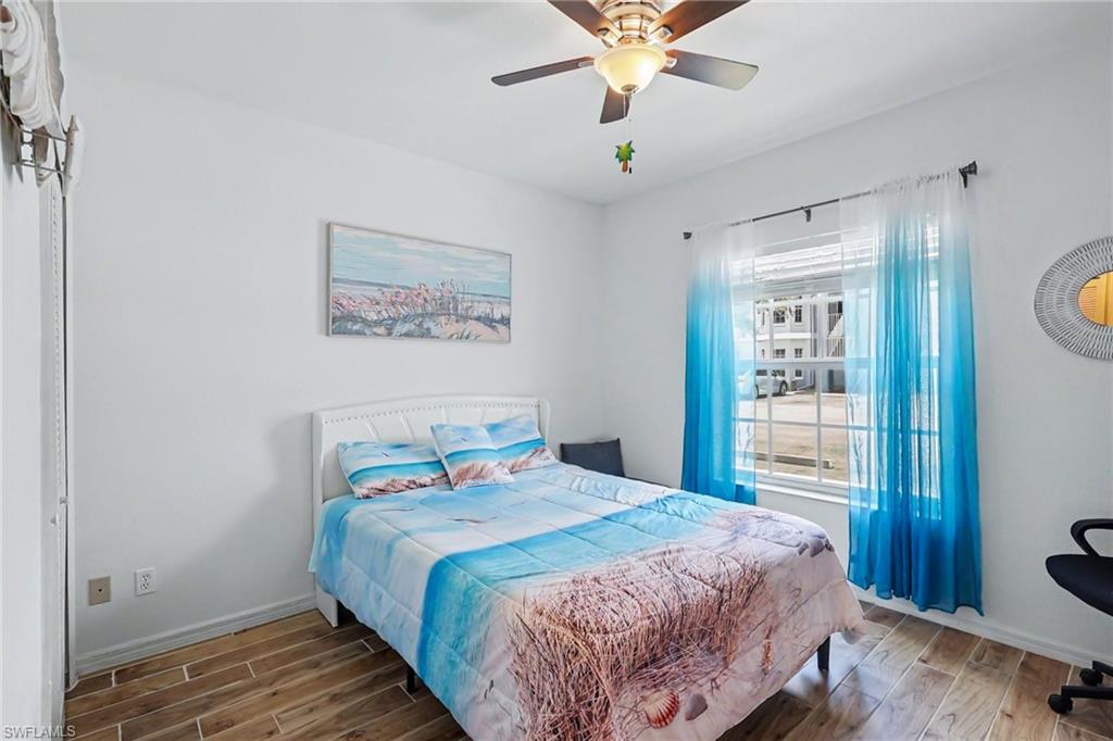 THE COVE AT SIX MILE - Residential
