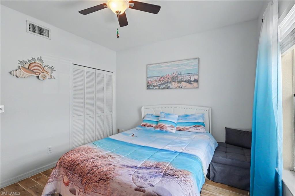 THE COVE AT SIX MILE - Residential