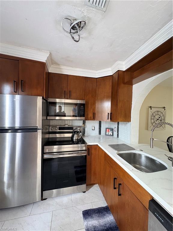 SQUARE ONE CONDO - Residential Lease