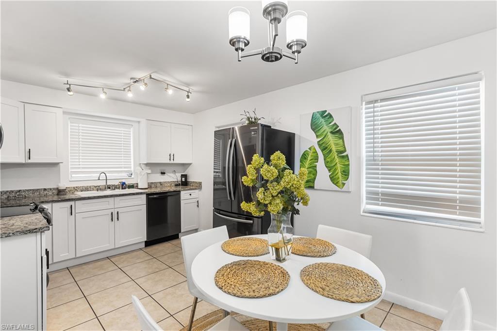 EAGLE ACRES - Residential
