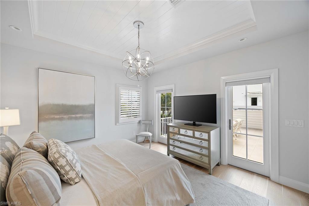 OLDE NAPLES - Residential