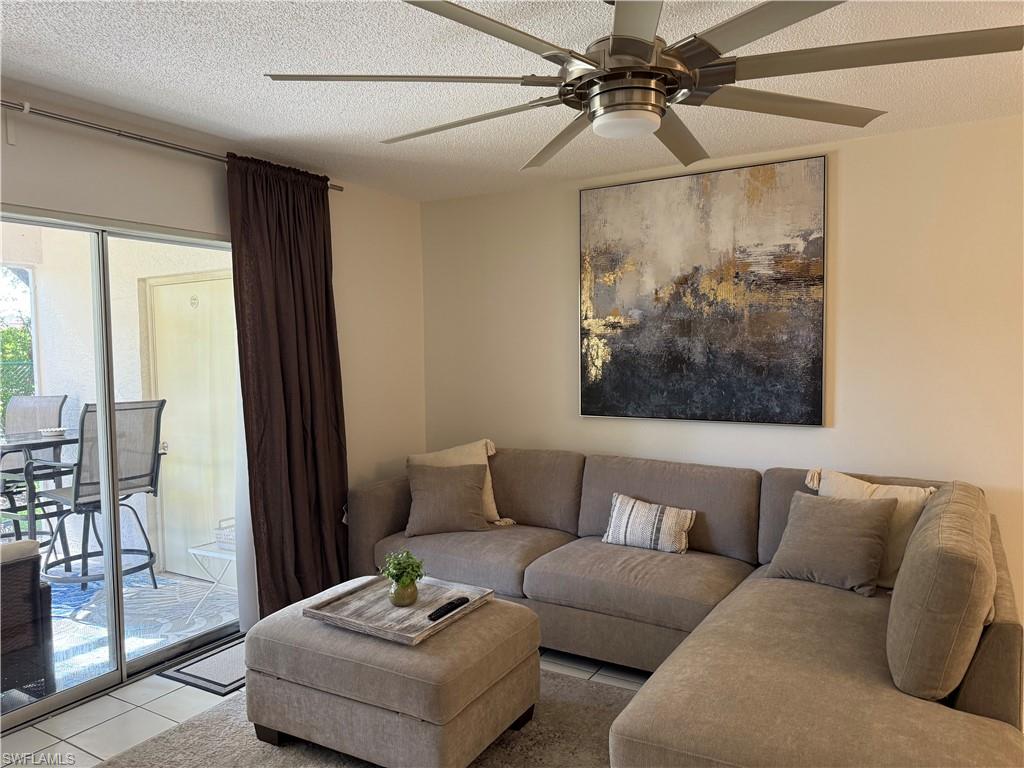 VILLAGES AT EMERALD LAKES - Residential Lease