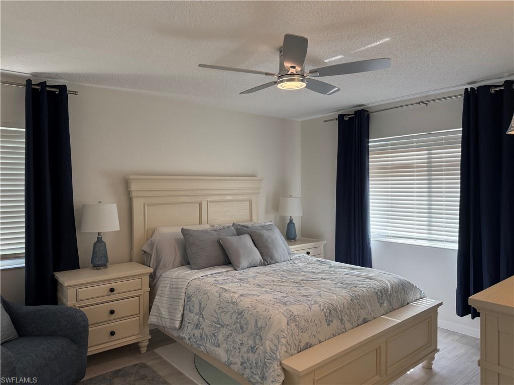 VILLAGES AT EMERALD LAKES - Residential Lease
