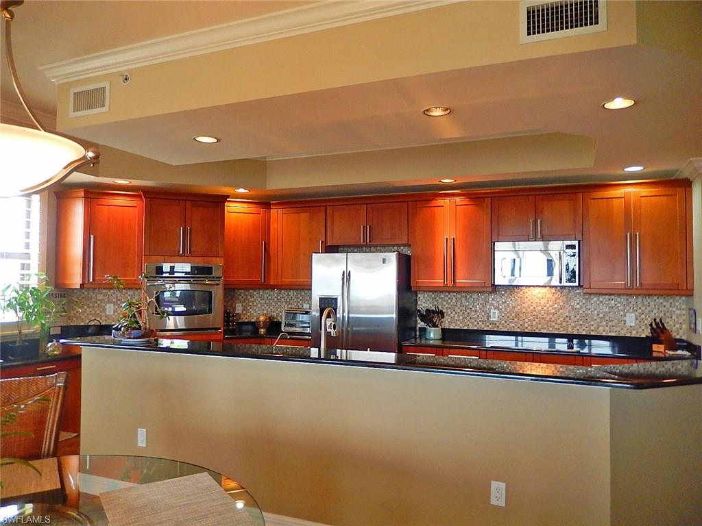 RIVA DEL LAGO - Residential