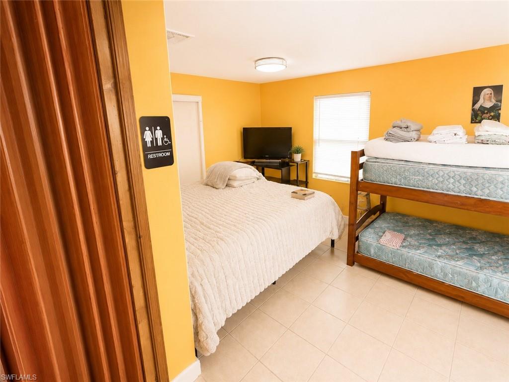 NORTH FORT MYERS - Residential