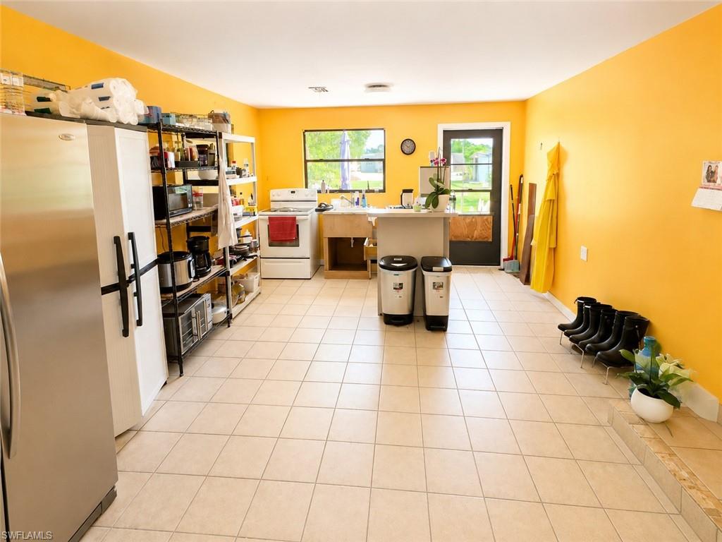 NORTH FORT MYERS - Residential