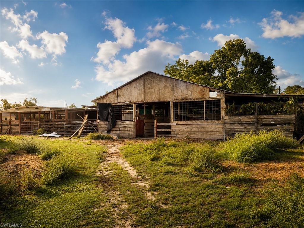 NORTH FORT MYERS - Residential