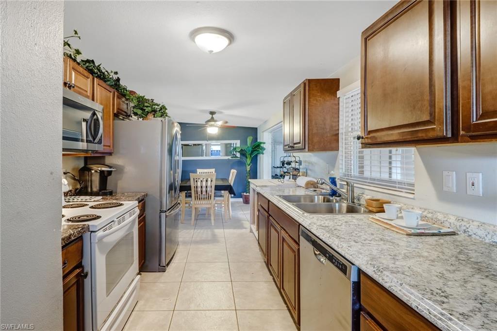 BROOKSIDE - Residential