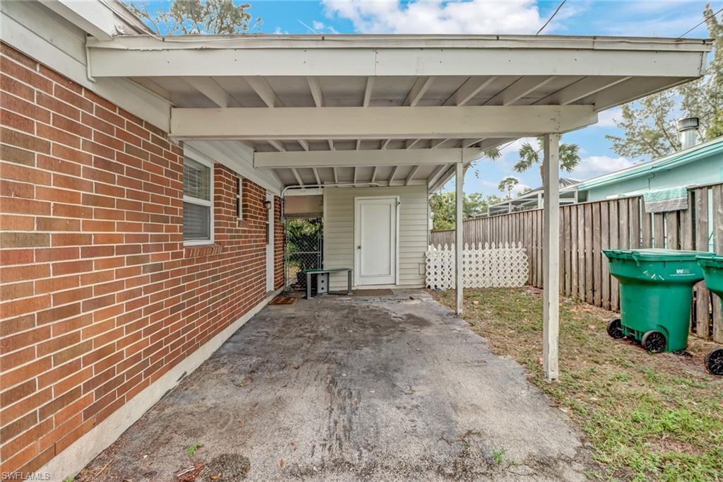 BROOKSIDE - Residential