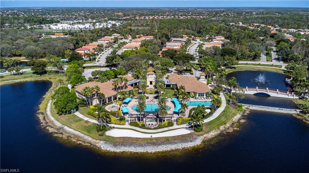 SATURNIA LAKES - Residential