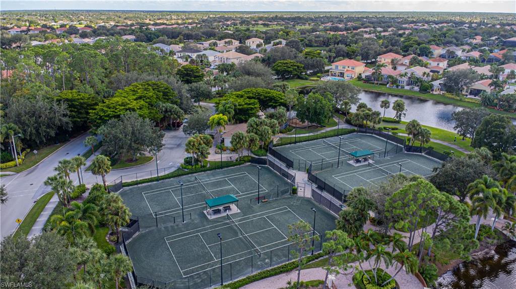 SATURNIA LAKES - Residential