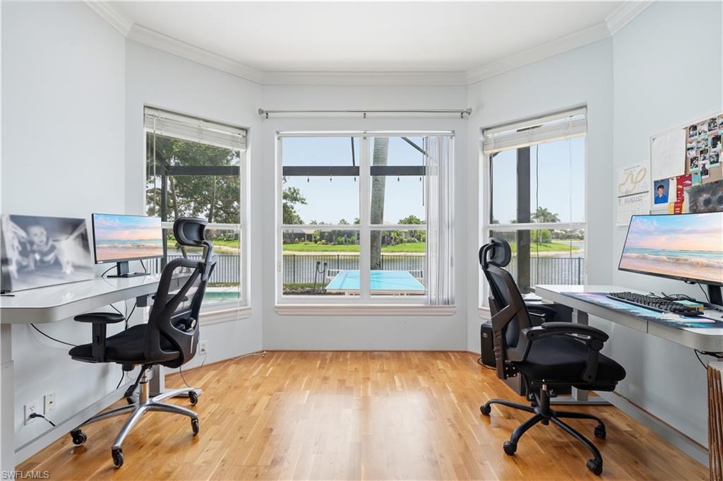 SATURNIA LAKES - Residential