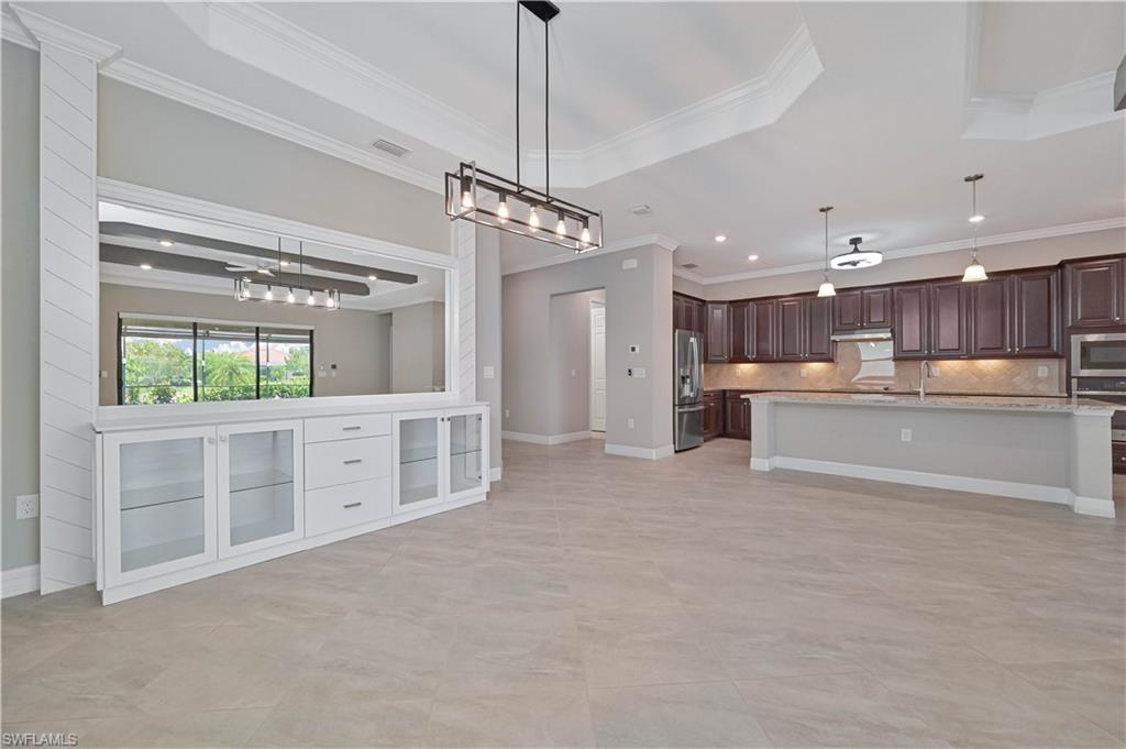 BONITA NATIONAL GOLF AND COUNTRY CLUB - Residential Lease