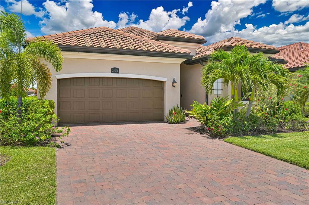 BONITA NATIONAL GOLF AND COUNTRY CLUB - Residential Lease