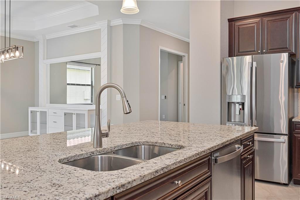 BONITA NATIONAL GOLF AND COUNTRY CLUB - Residential Lease