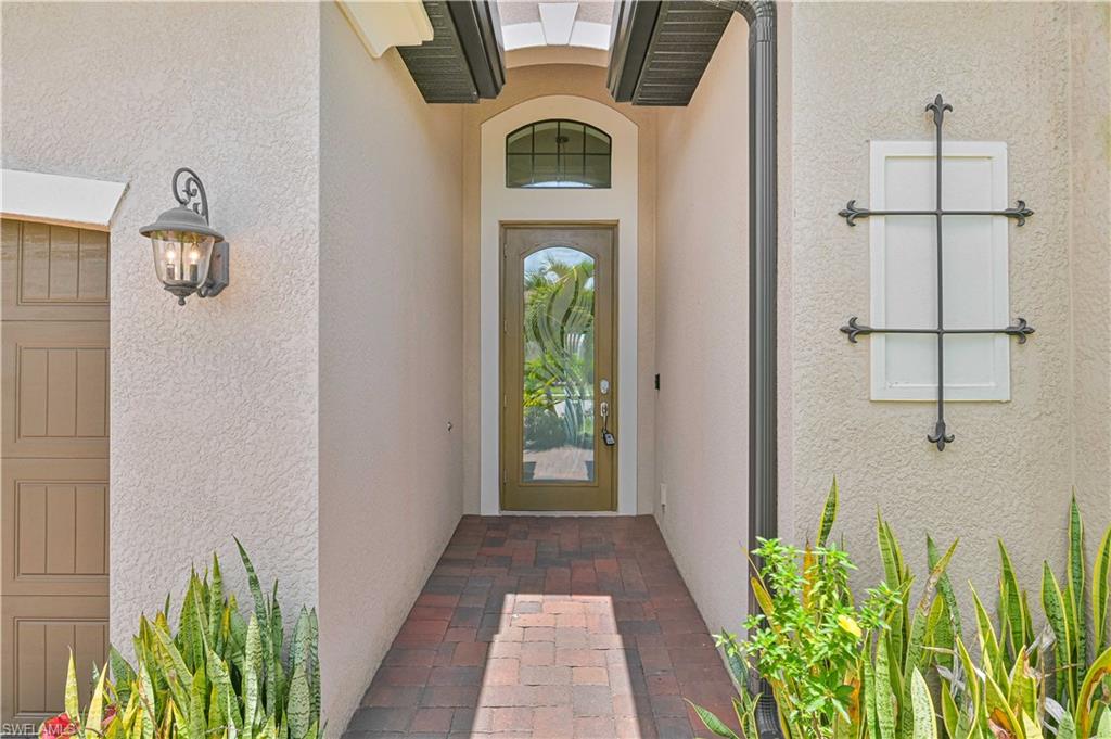 BONITA NATIONAL GOLF AND COUNTRY CLUB - Residential Lease