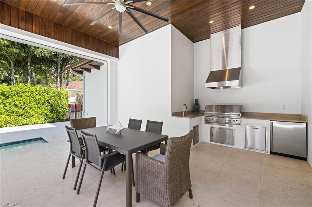 RIDGE LAKE - Residential