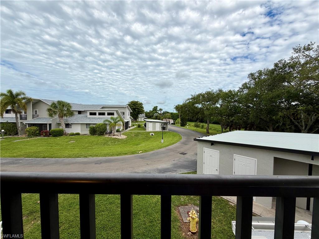 GOLFSIDE I - Residential Lease