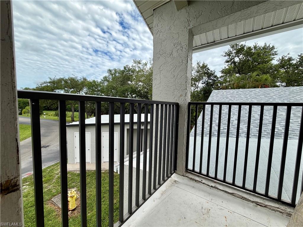 GOLFSIDE I - Residential Lease