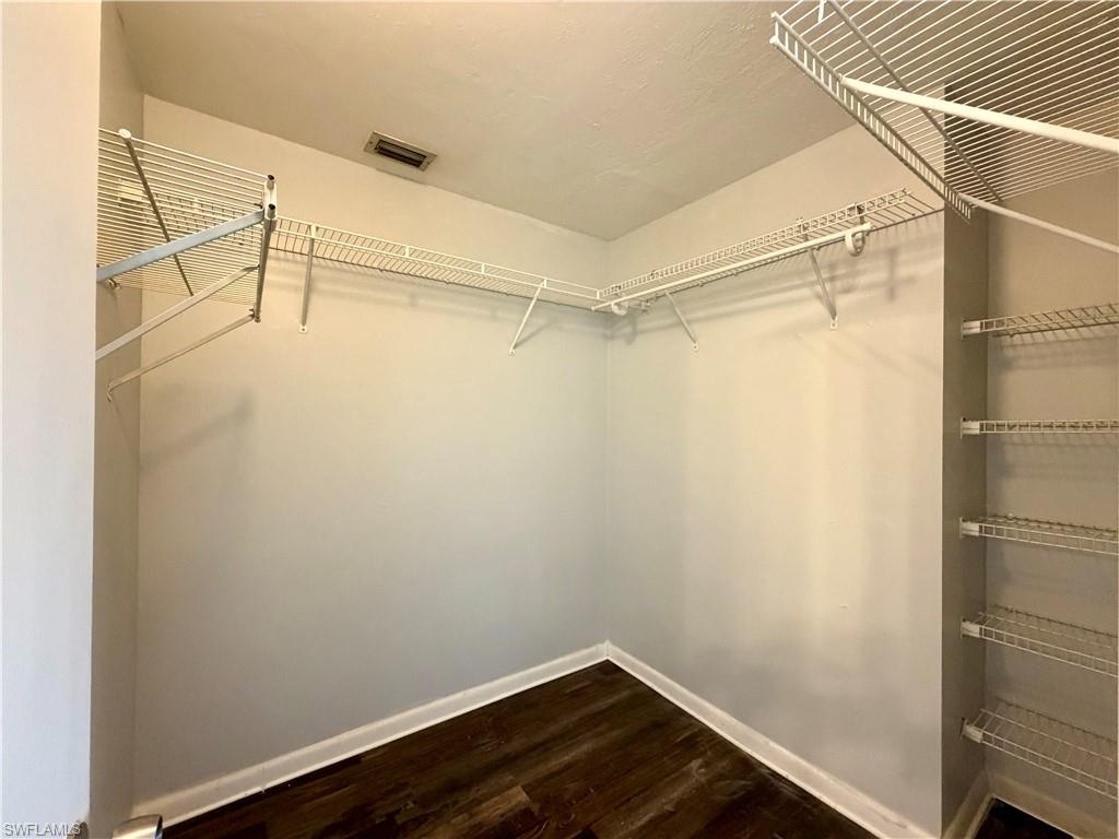 GOLFSIDE I - Residential Lease