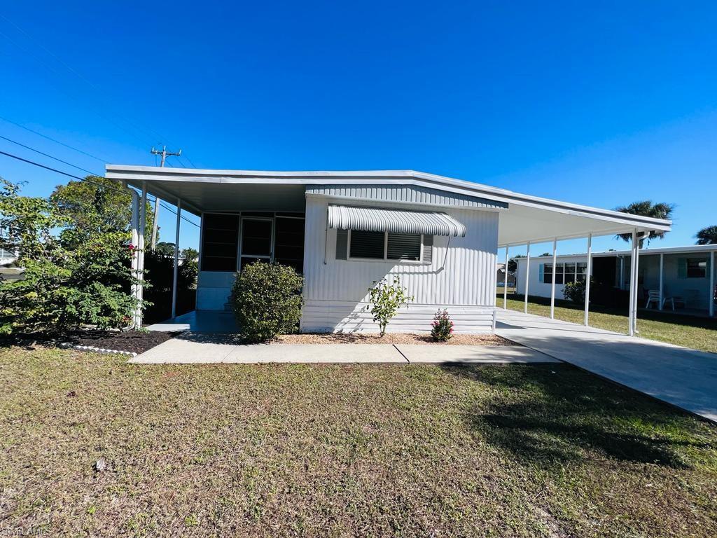 IMPERIAL BONITA ESTATES - Residential