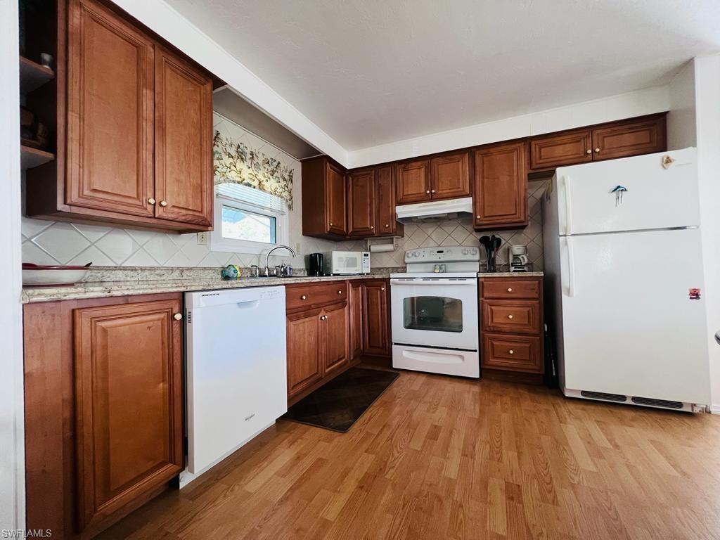 IMPERIAL BONITA ESTATES - Residential