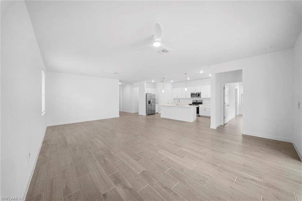 TIMBER CREEK - Residential Lease