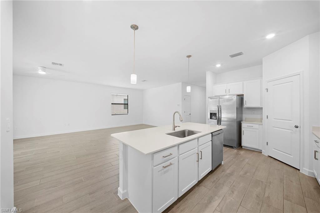 TIMBER CREEK - Residential Lease