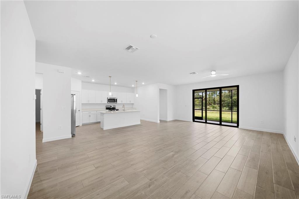TIMBER CREEK - Residential Lease