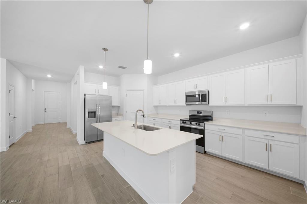 TIMBER CREEK - Residential Lease