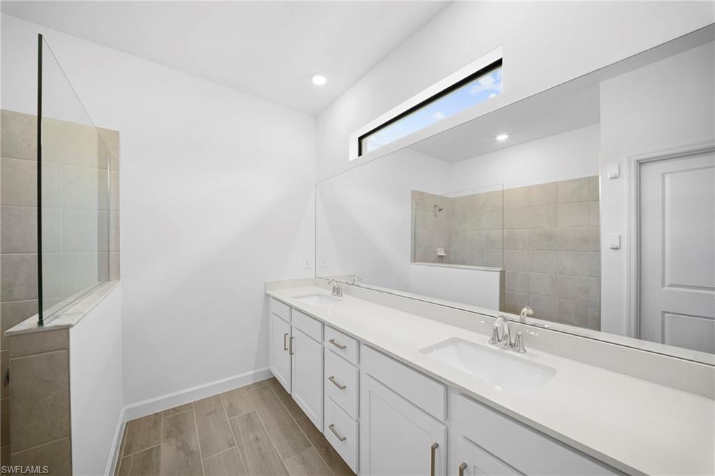 TIMBER CREEK - Residential Lease