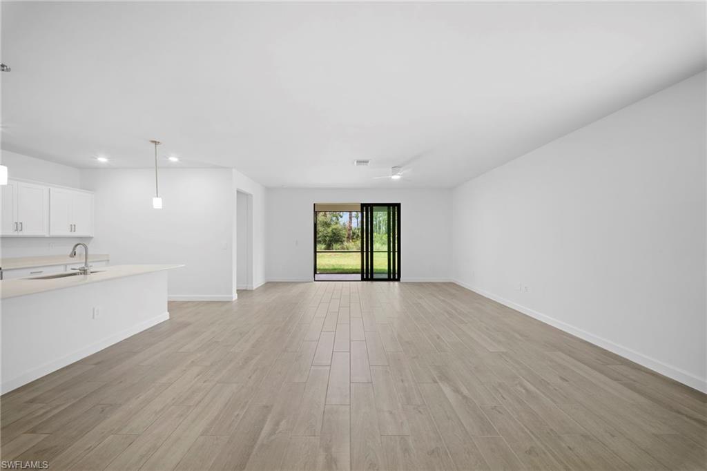 TIMBER CREEK - Residential Lease