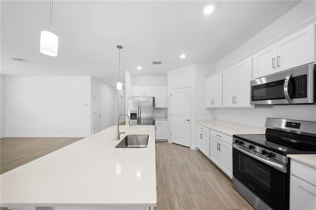 TIMBER CREEK - Residential Lease