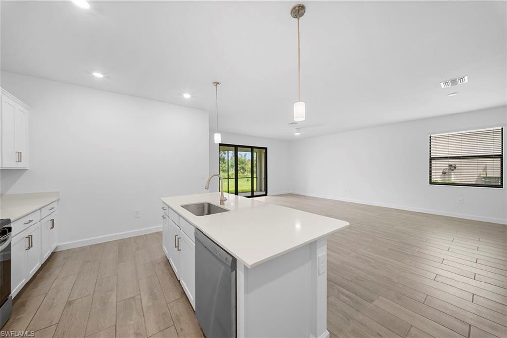 TIMBER CREEK - Residential Lease