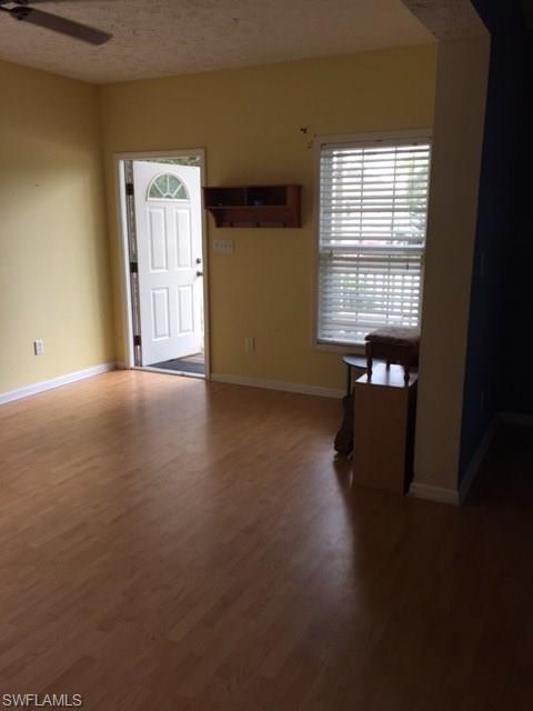 LEAWOOD LAKES - Residential