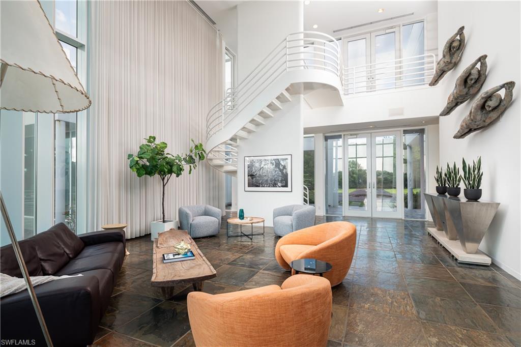 PINE RIDGE - Residential