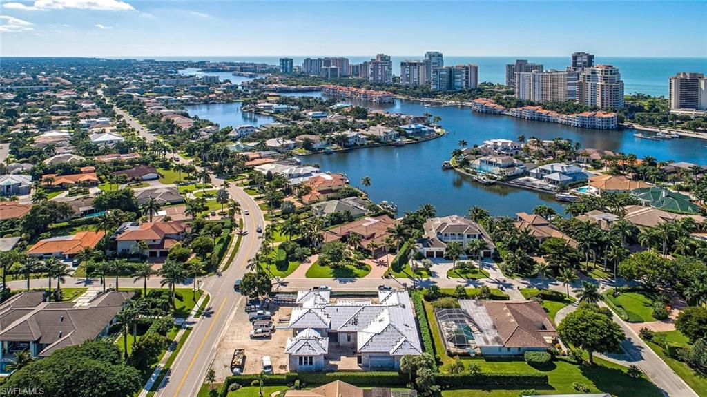 PARK SHORE - Residential