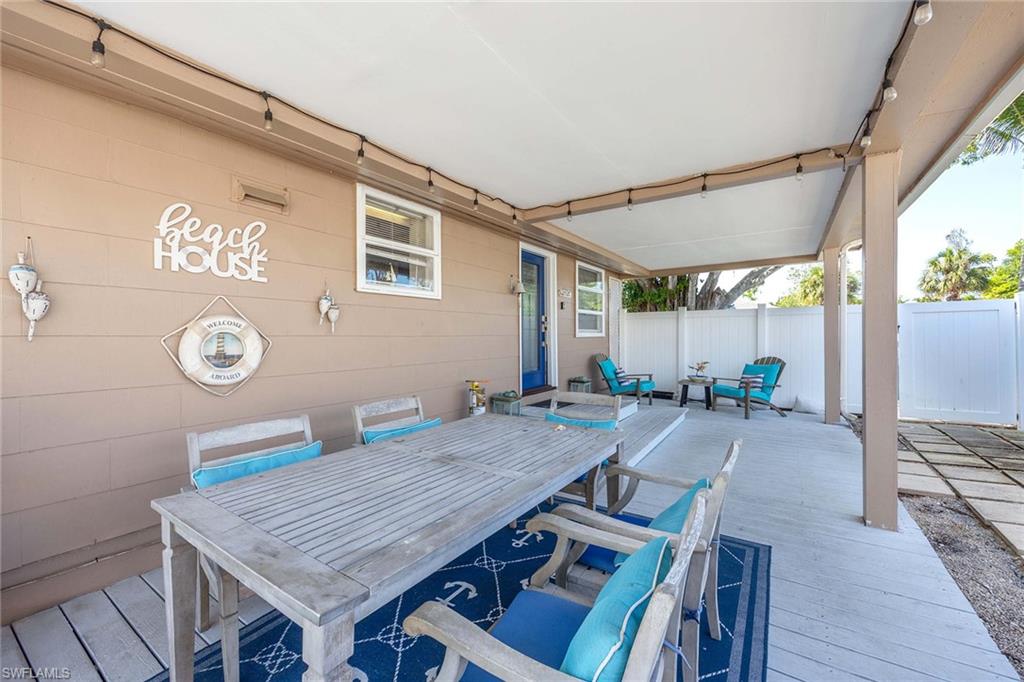 NAPLES PARK - Residential