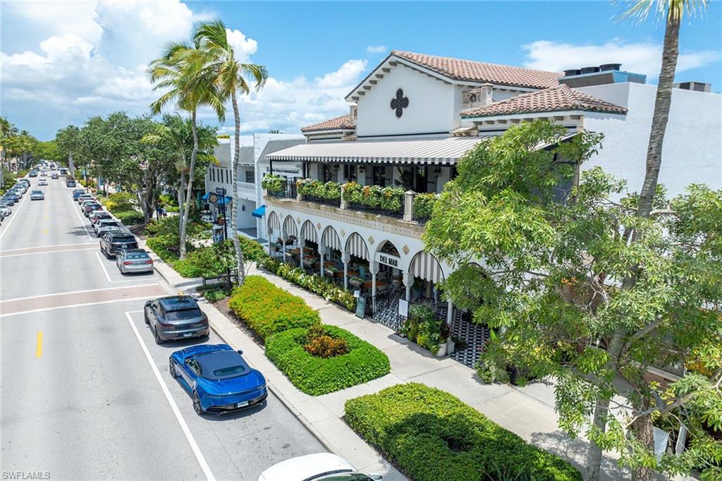 NAPLES PARK - Residential