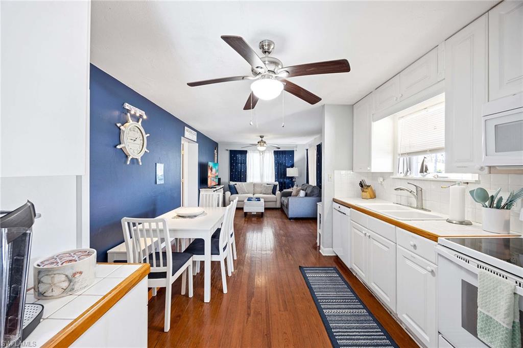 NAPLES PARK - Residential