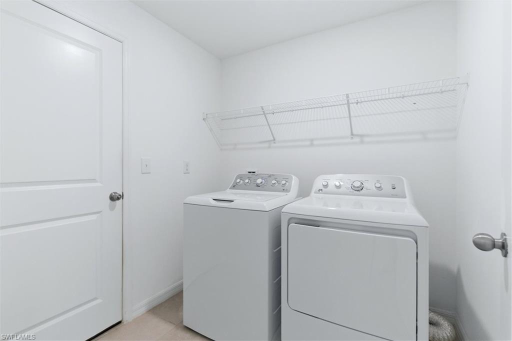 OAK VIEW - Residential Lease