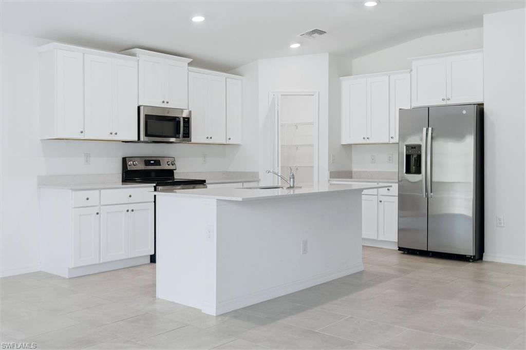 OAK VIEW - Residential Lease