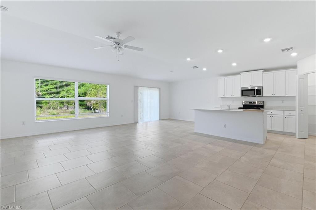 OAK VIEW - Residential Lease