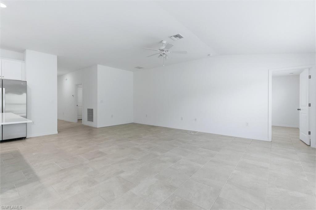 OAK VIEW - Residential Lease