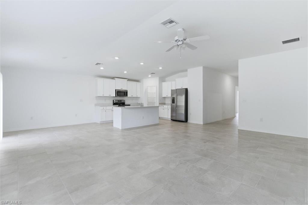 OAK VIEW - Residential Lease