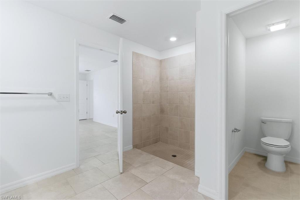 OAK VIEW - Residential Lease