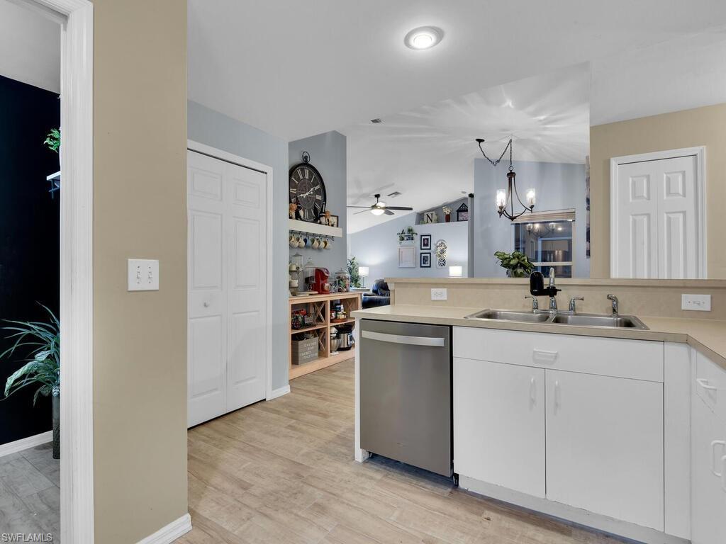 SPRING LAKES - Residential