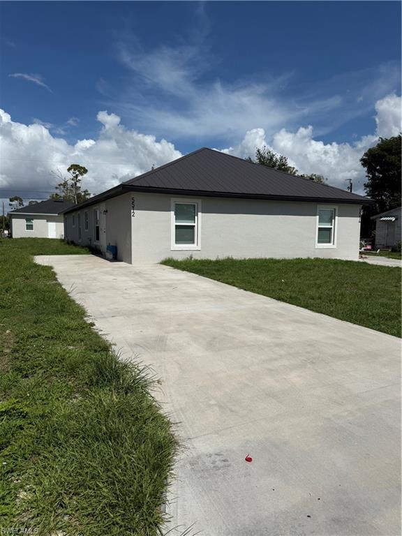 PINE MANOR - Residential Income