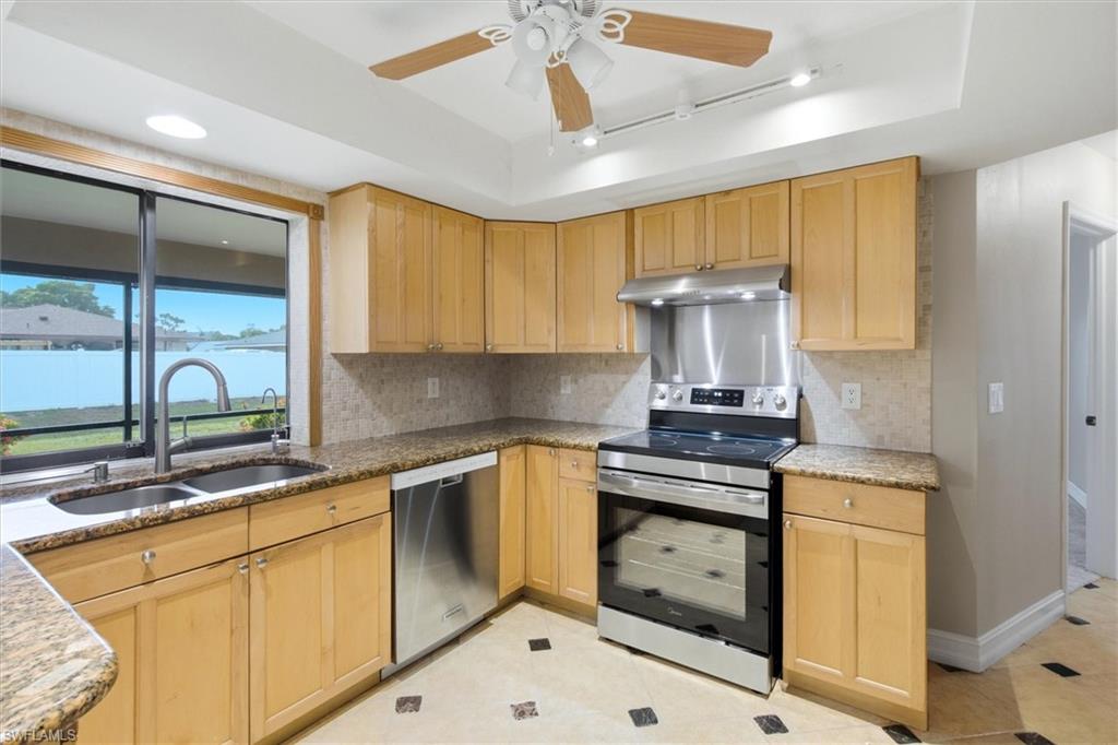 SAN CARLOS PARK GOLF COURSE ADDITION - Residential